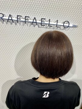 ルネッサンスヘアー ラファエロ(RAFFAELLO) エドルクオンカラー　明るい白髪染め　白髪もしっかりカバー
