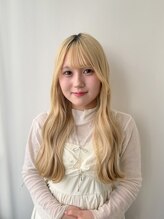 ホスタ 大阪梅田店(fosta) 下川 芽依