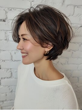 レリーボンズ 夙川(Rely Bonds) 抜け感ショート×アッシュハイライトで垢抜け女子に【夙川】