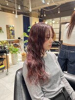 ニール(Neale.) 20代レッドヴァイオレットパーマ11.8暗めカラー