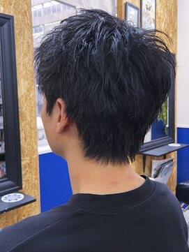 ジュリー(Julie) オーダー:刈り上げないでスパイキーな感じで