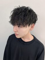 ビアンコ(bianco produce by L'Aube)&nbsp;メンズ波巻きパーマ 前下がりマッシュ ツイストスパイラル