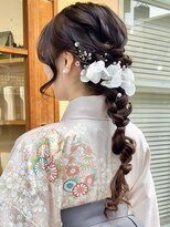 サロン ド ソーホー 蕨(Salon de SOHO)&nbsp;ふわふわ卒業式編み下ろしアレンジ◎【中川 史菜】