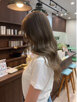 ニュースエン(newseN:)&nbsp;ミルクグレージュ/ダブルカラー/ケアブリーチ/髪質改善/新潟