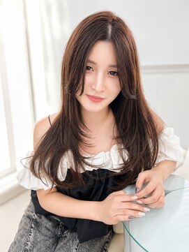 ユイマァル 岡山(YUIMARL) 岡山20代30代40代★レイヤーカット★顔周りレイヤー★オリーブ