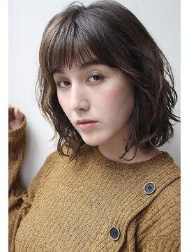 ノーヴェ(Nove) 大人ハイライト×エフォートレスボブ