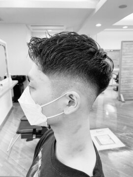 イコイ(IKOI) メンズカット