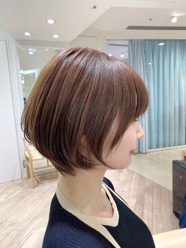 テュケー(TYCHE) ひし形シルエットの大人上品ショート/30代/40代/50代/丸み