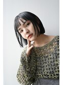 切りっぱなしボブ/ぱっつん前髪/ネイビーカラー/オン眉