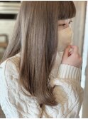 ベージュカラー 伸ばしかけヘア