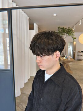 ノイ(noi) 緩めシャドウパーマ