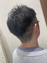 アクセ スッキリ短髪