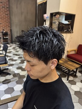シェノン オム 梅田(CHAINON HOMME) MEN'S HAIR/スパイキーショート/短髪/ピンパーマ