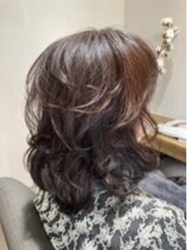 シー 浜松大平台店(She) 白髪ぼかしハイライト 明るい白髪染め 30代、40代、50代