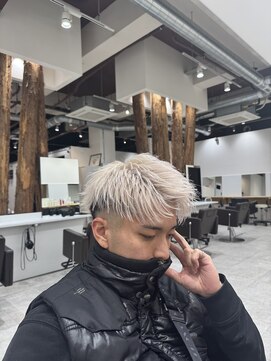 ルーストデラックス 京都河原町三条(ROOST dx) MEN’S HAIR/波巻ツイストスパイラル/フェザーパーマ/京都河原町