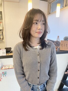 ティティーサッポロ(tity sapporo) ミディアムレイヤースタイル