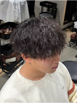 ブルニール 心斎橋(BLEUNIR) ツイストスパイラル 縦落ち