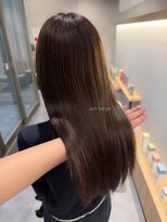 結び(musubi) 赤み消しアッシュベージュ
