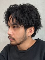 フィフス 札幌大通(fifth)&nbsp;無造作シャドウパーマの王道センターパートスタイル◎