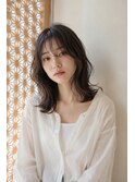 20代30代ミディアムレイヤーくびれニュアンスゆるふわウェーブ