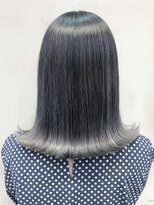 グレーハイライトグラデーション_ボブルフ_ba310753