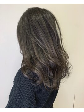 ジゼル(GiseL) グレーカラー