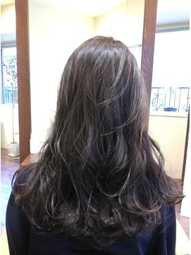 モンド(monde) 決まりすぎないラフなウェーブ♪20代30代40代50代