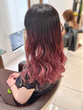 アッシュ 高円寺店(Ash) グラデーション　ピンクブラック～チェリーピンク