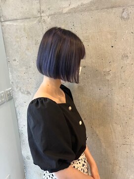 セレイン(serein) ネイビーハイライト×ボブ