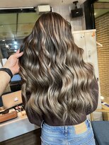 ラフ(LAFF)&nbsp;#黒髪#ボブルフ#ネビージュ#小顔#ワンレン