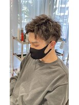 リベイル(LIVEIL)&nbsp;ピンパーマ　ネープレス　ツイストスパイラル　波巻パーマ