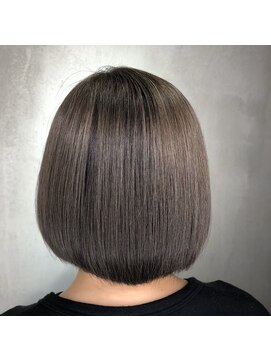 ルッソカナン(Lusso canaan) まん丸ボブ/30代40代50代