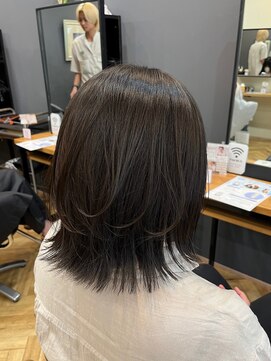 アルター(aL ter) ボブレイヤー［アンブレラカラー/こなれミディ/イメチェン］