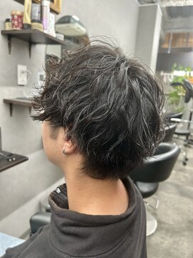 トゥービーコンティニュー(To Be Continued..) ゆるめ縦落ちパーマ