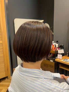 アルター(aL ter) 丸みショート［ホワイトグレージュ/ミニウルフ/］長野歌穂