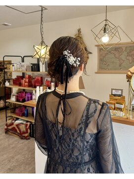 ナビ(nabi) シニヨンアレンジ