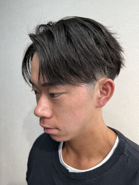 シアン(cyan.) 毛流れパーマ