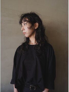 オルティ(OLTI) 《OLTI》黒ミディアムパーマ