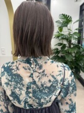 ロウ 町田(ROW) 働く大人女性の為のカット×カラー【ROW町田】