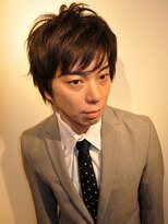 スタイリングが簡単！WAXで自由自在アレンジヘアー