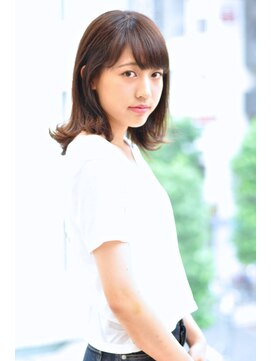 エレノア 渋谷公園通り店(Eleanor) クラシカル　外ハネミディアム【PREGO】