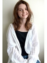 ミラバイグリーン(Mira by green)&nbsp;グレージュ×ヴェールウェーブ【セミディ】無造作 02