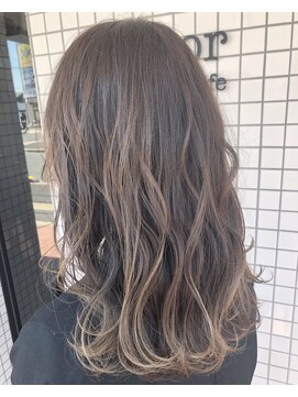 ヘアーアンドライフ ドア(hair&life Door) [モテ色]ミルクティーグレージュ