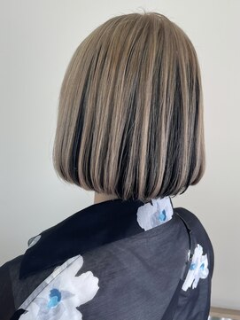 ルトワプラス(Lutowa plus) 大人可愛いインナーカラー