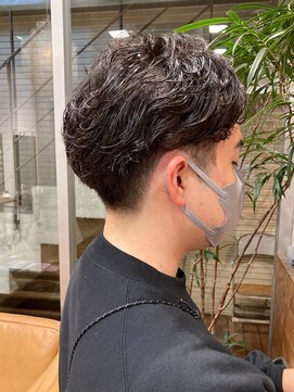 シルフィ(sylph) ビジネスカット メンズカット ビジネスパーマ 白髪染め 84