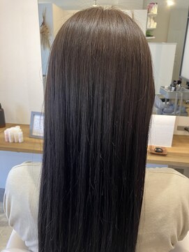 エム(emu) 髪質改善30代40代50代/似合わせ大人可愛い叶えます/ロング