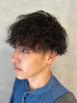 ソアー 新大阪(SOAR) 韓国マッシュ波巻きツーブロックニュアンスパーマ【新大阪】