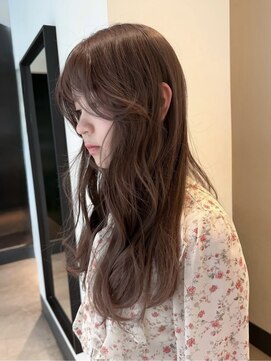 シキ 渋谷(siki) ベージュカラー/ブリーチなしダブルカラー/赤 み消し/渋谷/原宿