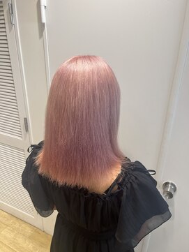 エイト新宿店(EIGHT shinjuku) ピンクカラー