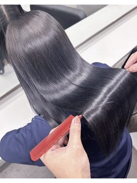 キング 心斎橋店(K!ng) 縮毛矯正髪質改善レイヤーカットトリートメント心斎橋美容室